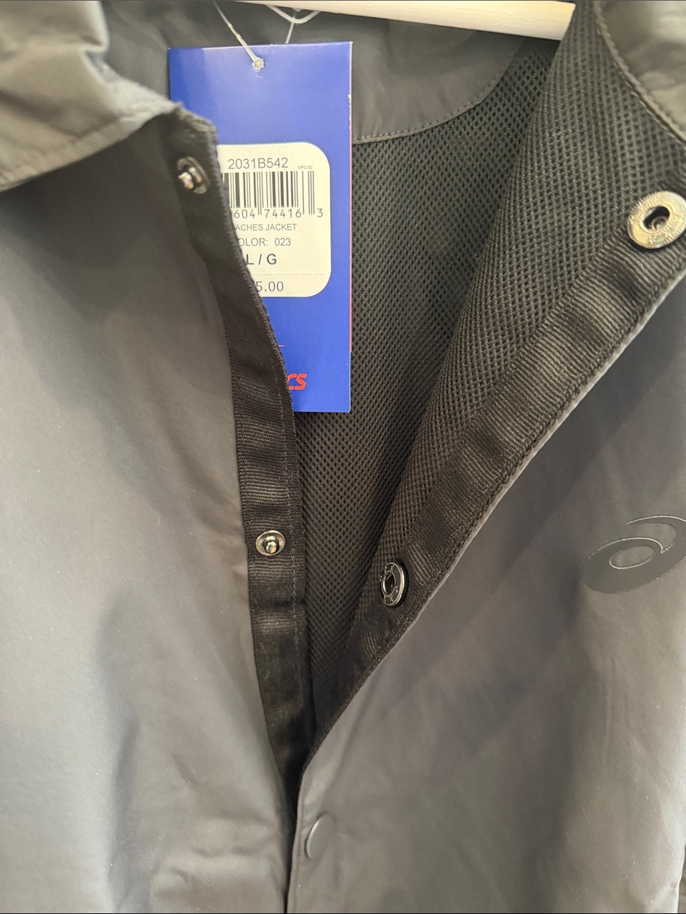 ASICS Men's coaches Jacket - Picture 6 of 10